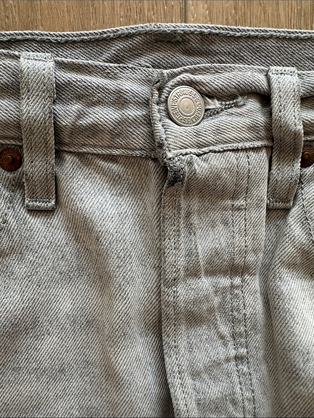 Levi's Light Gray Denim Mini Skirt - Picture 3 of 6